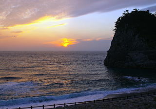 新島・湯の花から眺めるサンセット(2)